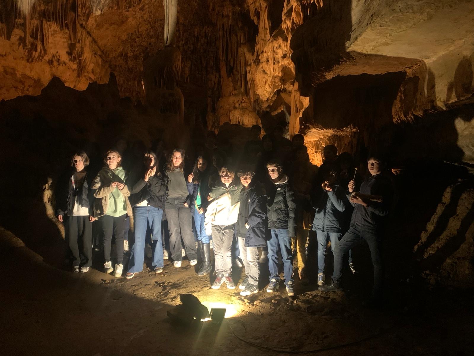 voyage-bourgogne-ozanam-visite-grottes
